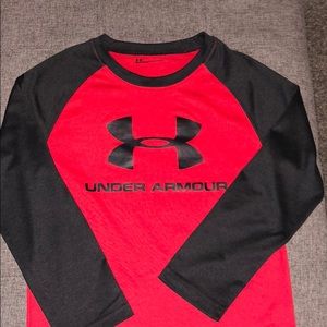 Under Armour long sleeve T-shirt